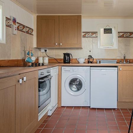 1844 Seascape Cottage Is Located On The Wild Atlantic Way Fanore المظهر الخارجي الصورة