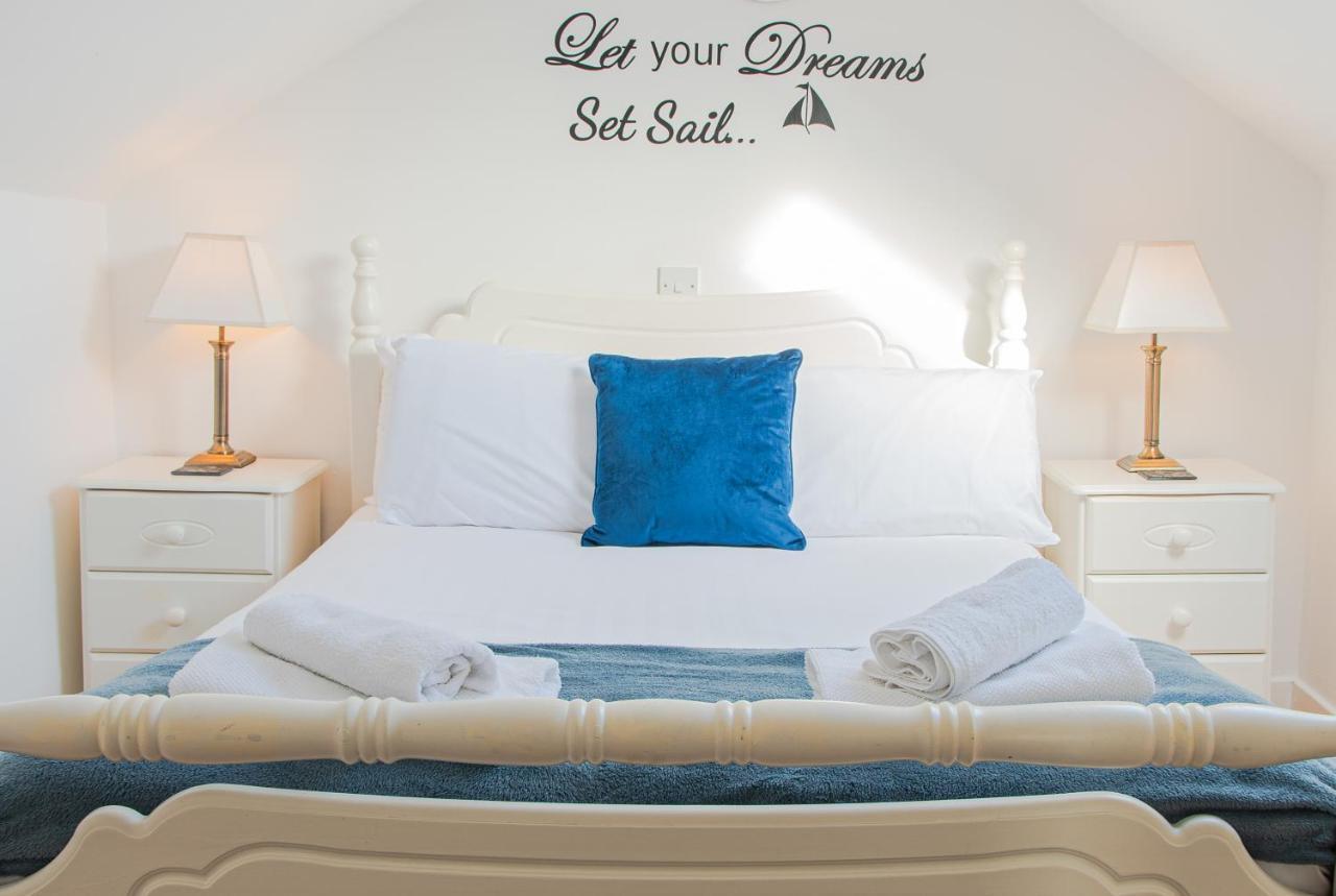 1844 Seascape Cottage Is Located On The Wild Atlantic Way Fanore المظهر الخارجي الصورة