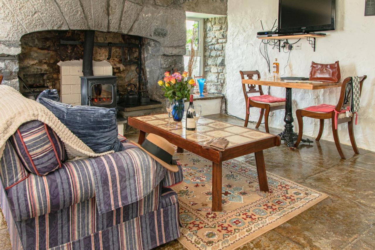 1844 Seascape Cottage Is Located On The Wild Atlantic Way Fanore المظهر الخارجي الصورة