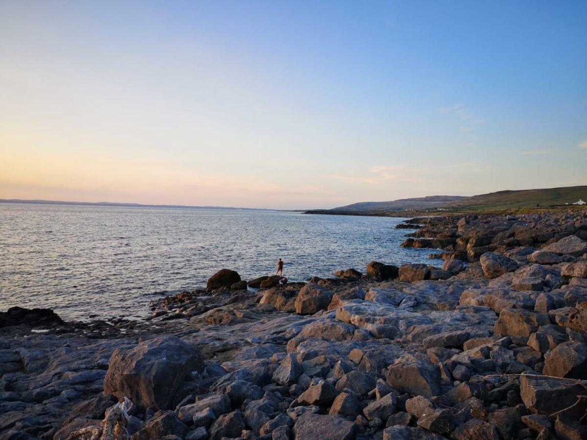 1844 Seascape Cottage Is Located On The Wild Atlantic Way Fanore المظهر الخارجي الصورة